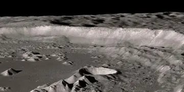 Un estudio científico reveló que una “fuerza misteriosa” genera el agua lunar