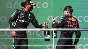 Hamilton: “Los Red Bull eran más rápidos”
