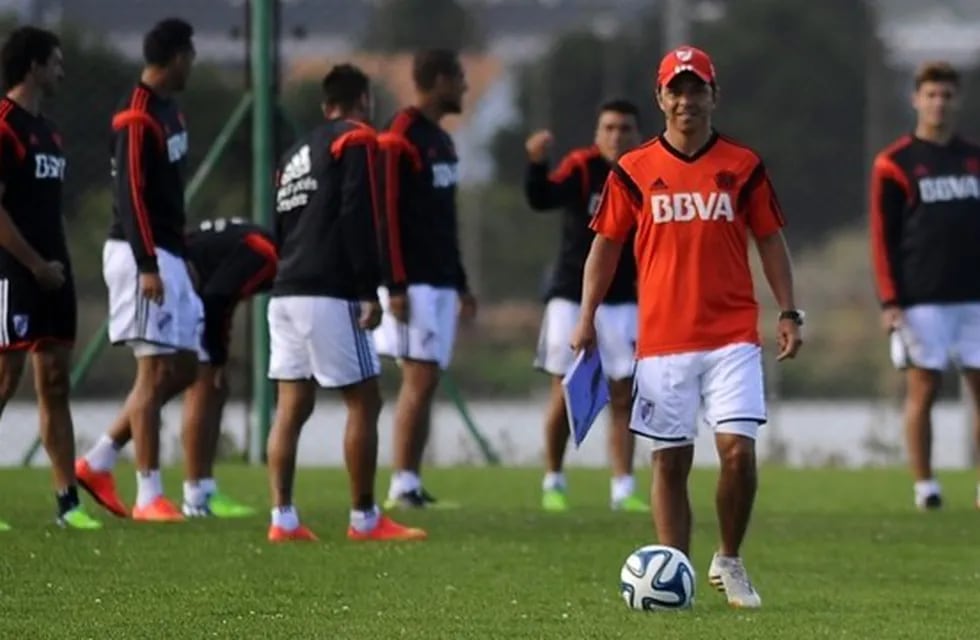 A pesar de los rumores de ventas que circulan en Núñez, sus jugadores entrenan a distancia