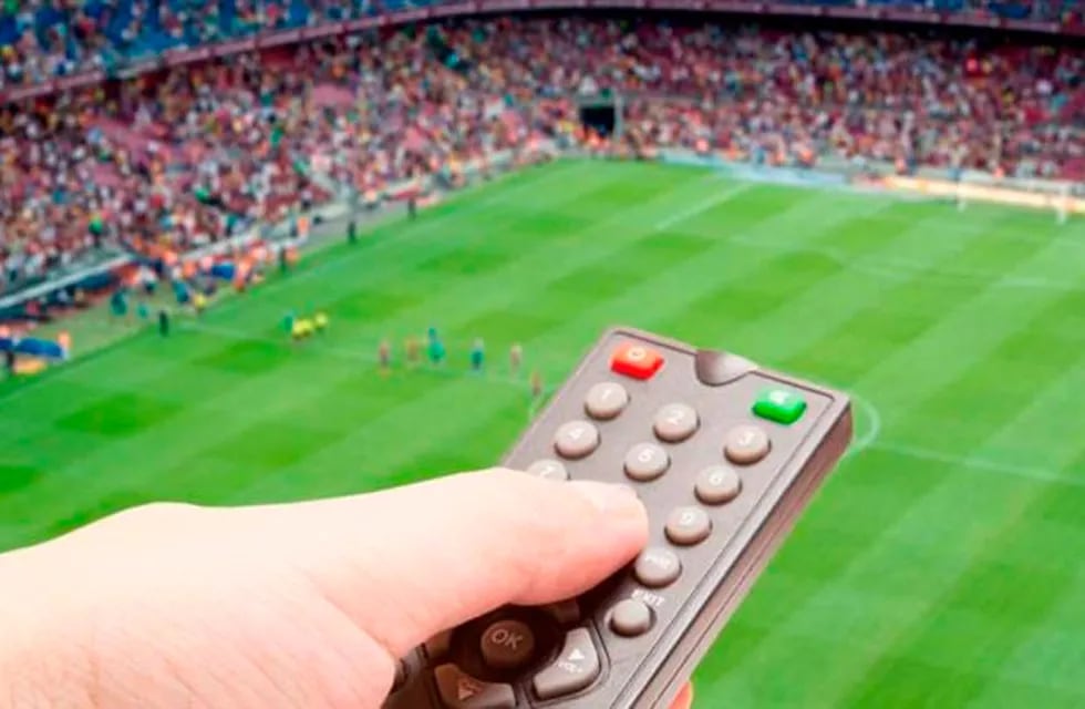 Oxígeno para las tesorerías: La televisión les pagó abril a los 24 equipos de la Superliga