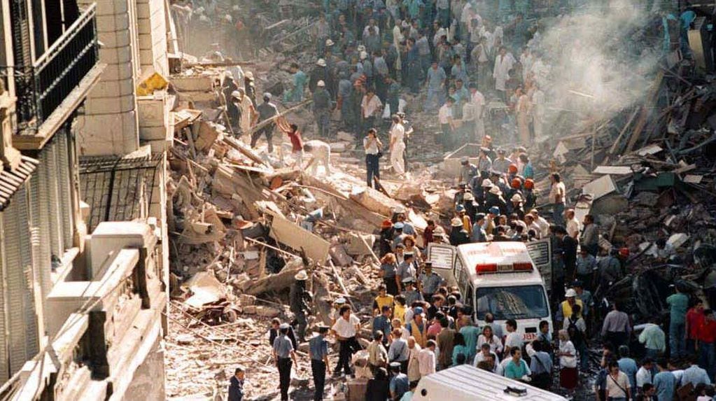 En el atentado ocurrido el 17 de marzo de 1992, en la sede de la Embajada de Israel en Buenos Aires, hubo 22 muertos y más de 350 heridos
