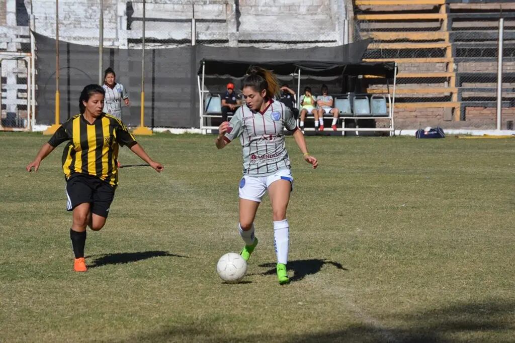 El Tomba derrotó a Palmira (3-1), las Lobas hicieron lo propio ante Lavalle (2-1), Boca a Argentino (12-0) y las Azulgranas ganaron por 5-0.