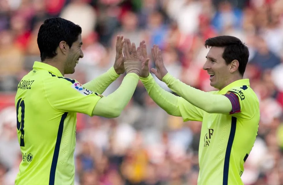 El Barça venció a Granada y Messi retornó al gol