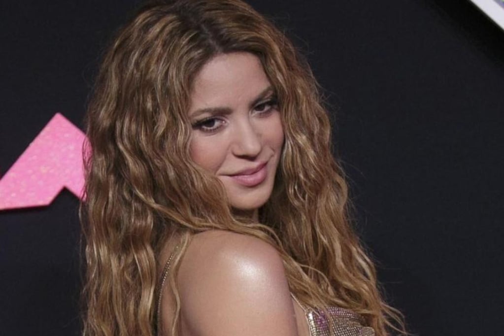 Antonio de la Rúa vuelve a la vida de Shakira para defenderla en un momento crucial