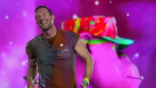 Este es el problema auditivo que arrastra Chris Martin, líder de Coldplay