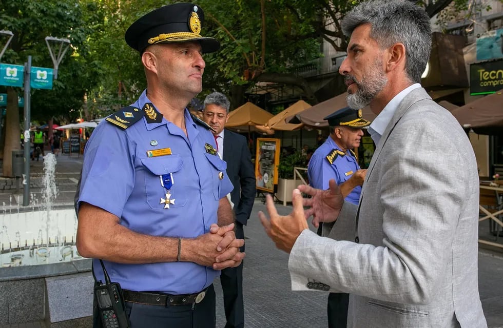 El comisario inspector Mario Riili está a cargo de la Policía en Ciudad. | Foto: Municipalidad de Mendoza