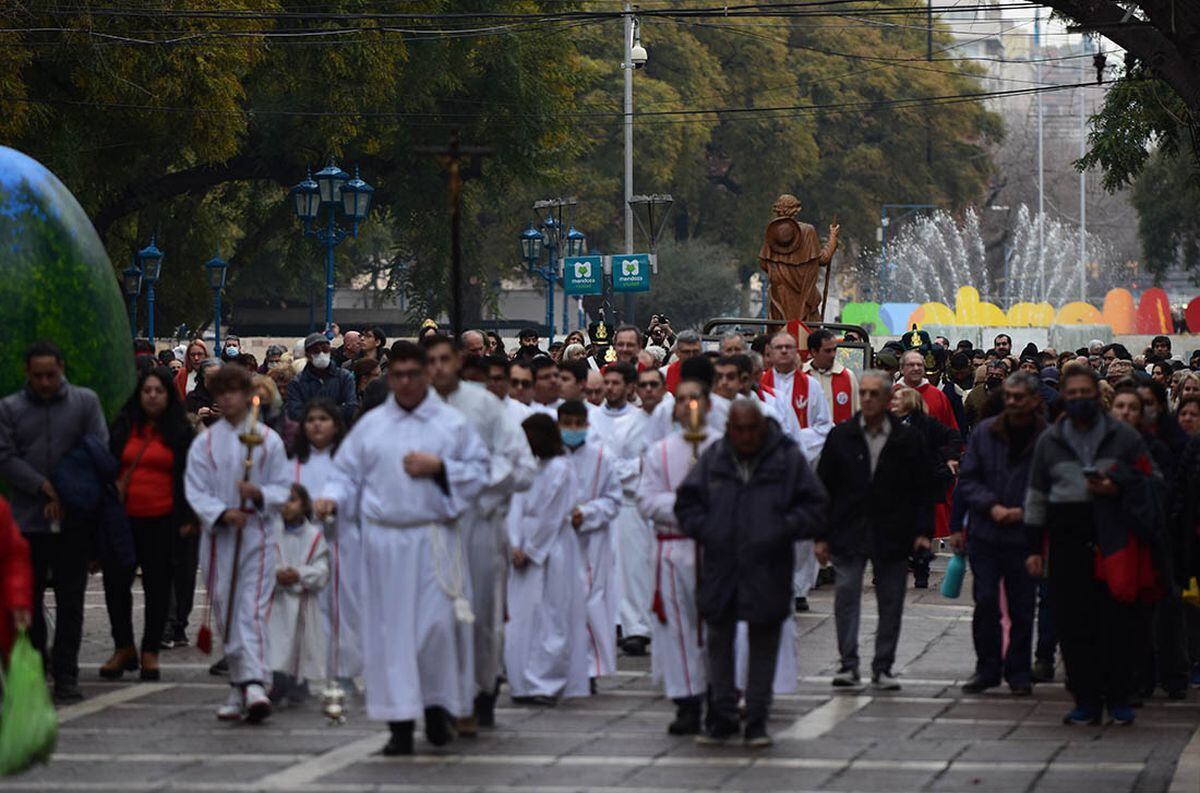 Como todos los 25 de julio, el Arzobispado de Mendoza organizó una serie de actividades para conmemorar a su patrono.Foto: Mariana Villa/ Los Andes 