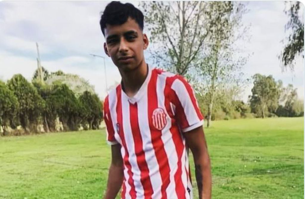 Lucas González, jugador de Barracas Central de 17 años, falleció tras recibir dos disparos en la cabeza por parte de la Policía. / Archivo