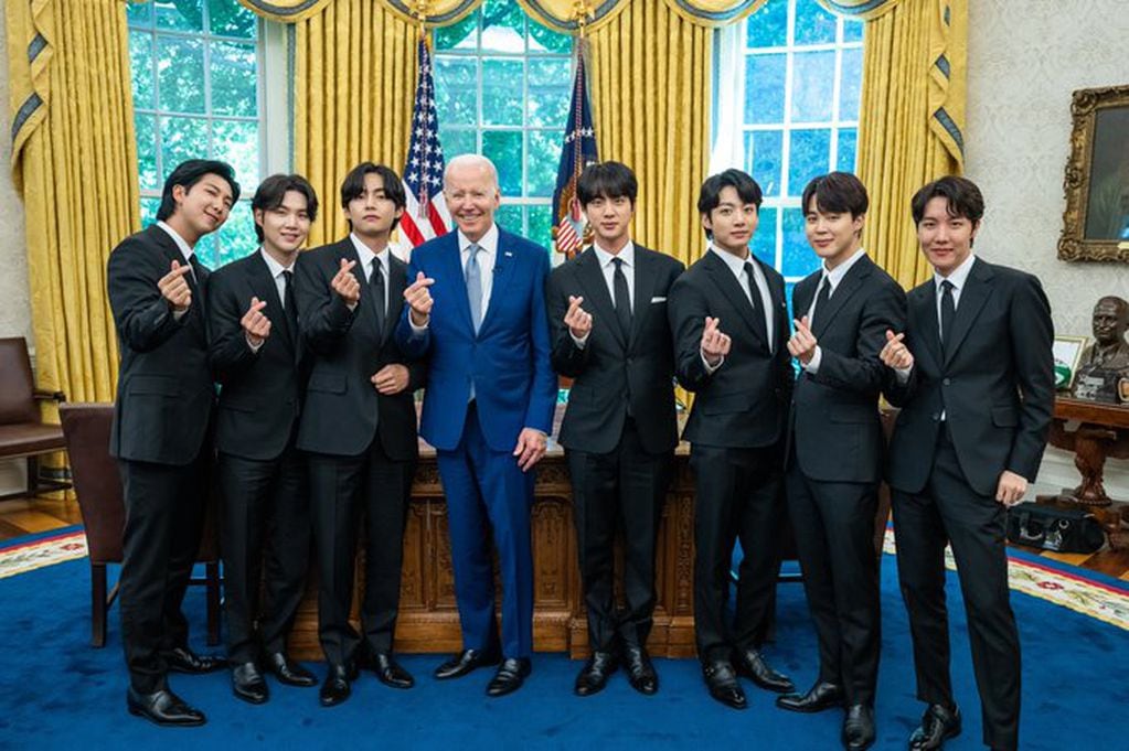 BTS con Joe Biden en la Casa Blanca