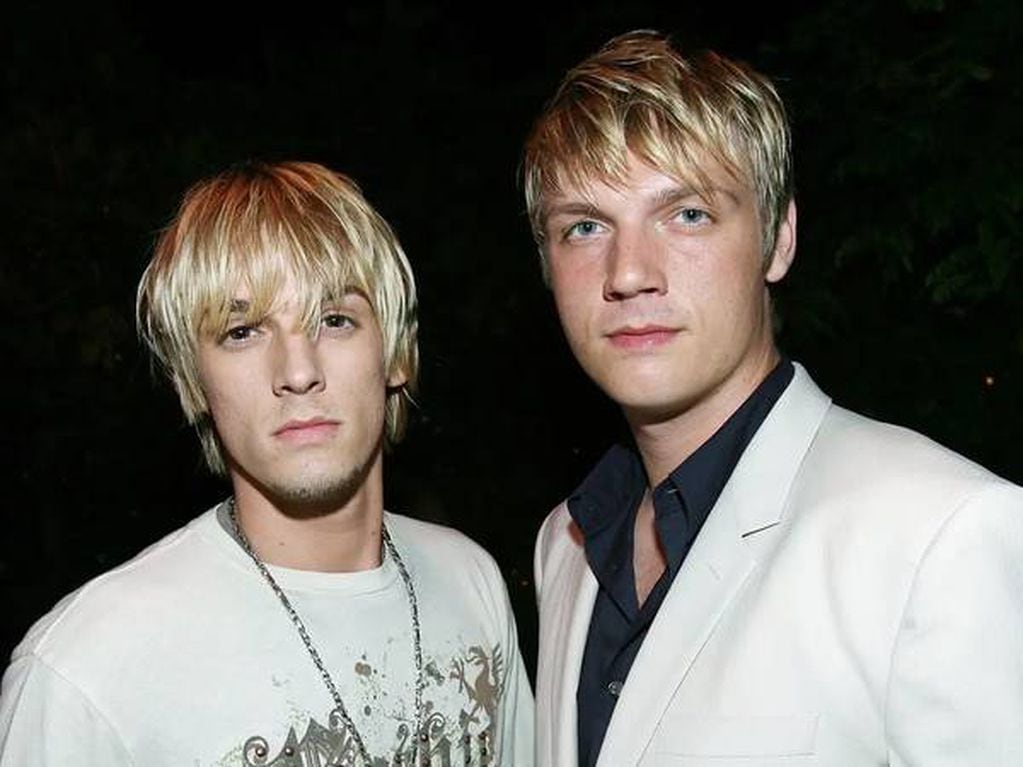 Aaron junto a su hermano, Nick Carter, cantante de los Backstreet Boys.