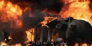 Impactante Video: Explosión de camión cisterna mientras era saqueado deja 40 Muertos y 83 Heridos