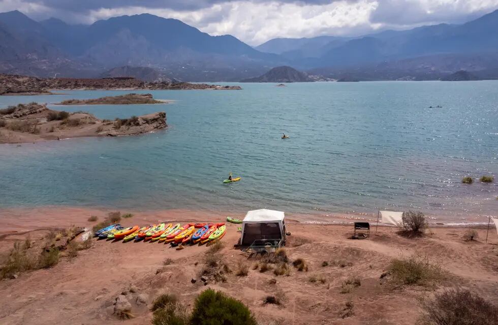 Camping, pileta y churrasqueras: Cuánto cuestan unas vacaciones gasoleras en Mendoza y para los mendocinos. Foto: Ignacio Blanco / Los Andes