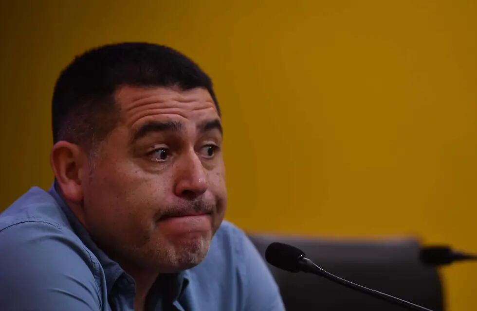 Juan Román Riquelme quiere ser presidente de Boca, pero la Justicia frenó las elecciones. El socio todavía no sabe qué pasará. / Télam