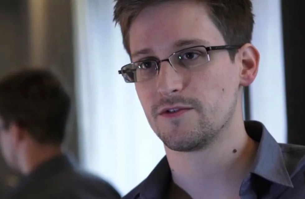 Según Edward Snowden, el Reino Unido espió a la Argentina por Malvinas