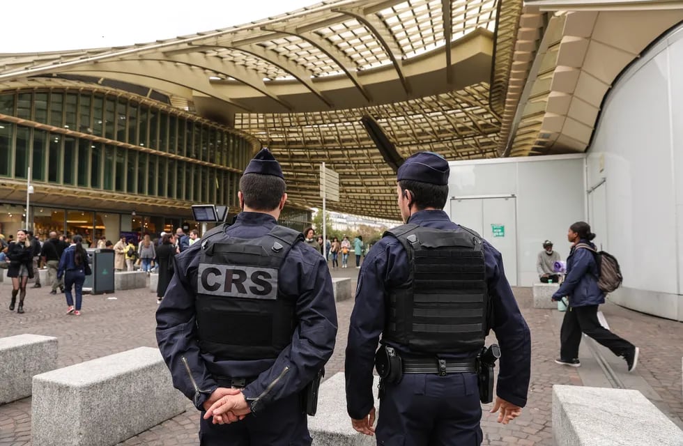 Seis aeropuertos franceses fueron parcial o totalmente evacuados esta mañana por múltiples amenazas de bomba.