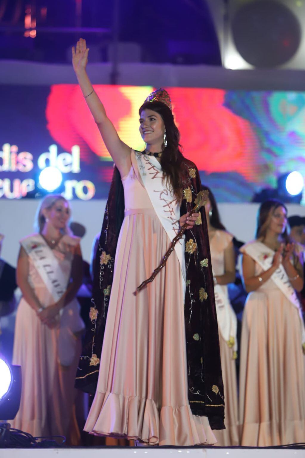 Valentina Sánchez de El Nihuil es la virreina de la Vendimia de San Rafael.