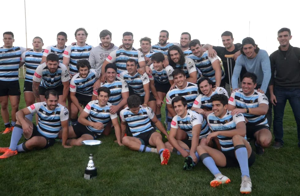 Liceo se coronó campeón del Apertura 2021.