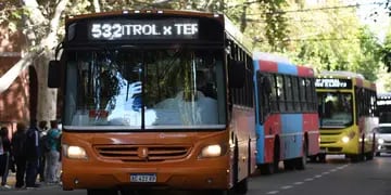 Reclamo de deuda millonaria de las empresas de transporte público de pasajeros