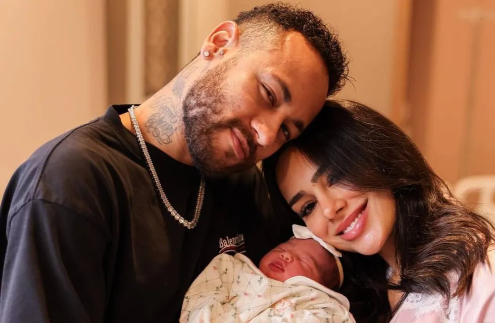 Neymar y su segunda hija (Instagram). ¿Será papá por tercera vez?
