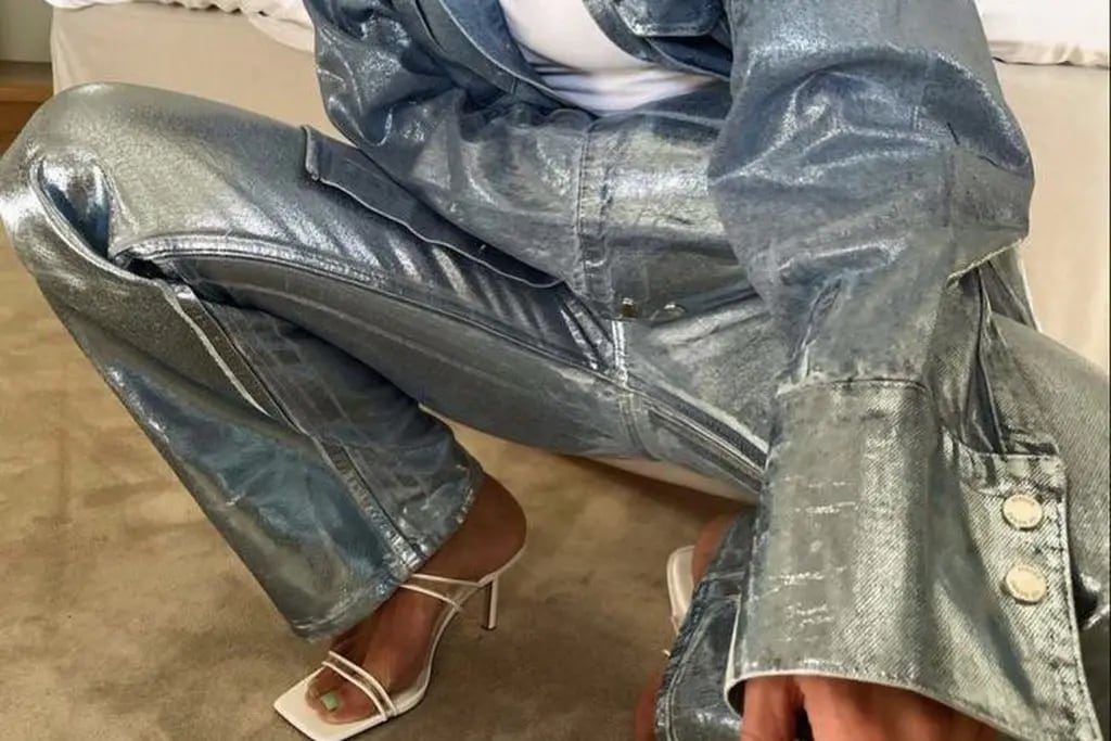 Pantalón de jean metalizado