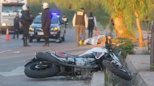 Accidente en Navidad: un motociclista murió en San Carlos