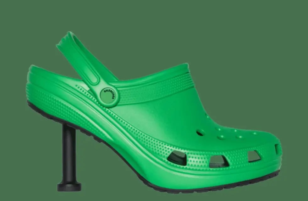Disponibles en color verde, gris o negro, todavía no se sabe el precio final que tendrán las Crocs en su lanzamiento.