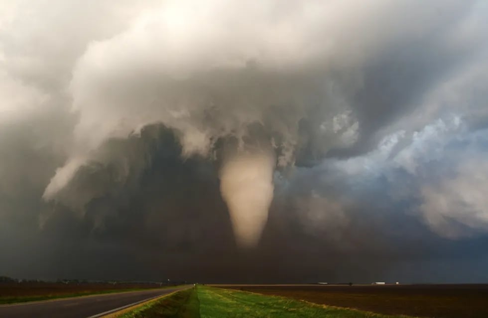 Esta es la diferencia entre los huracanes y los tornados. (Imagen ilustrativa / Web)