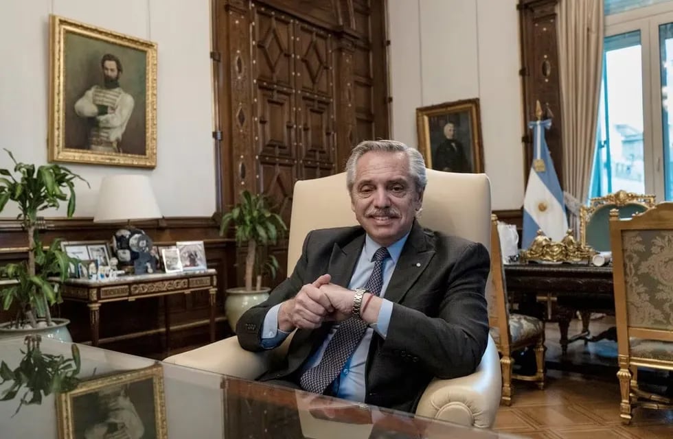 Alberto Fernández inició los trámites para cobrar la millonaria jubilación por haber sido presidente (Gentileza El País)
