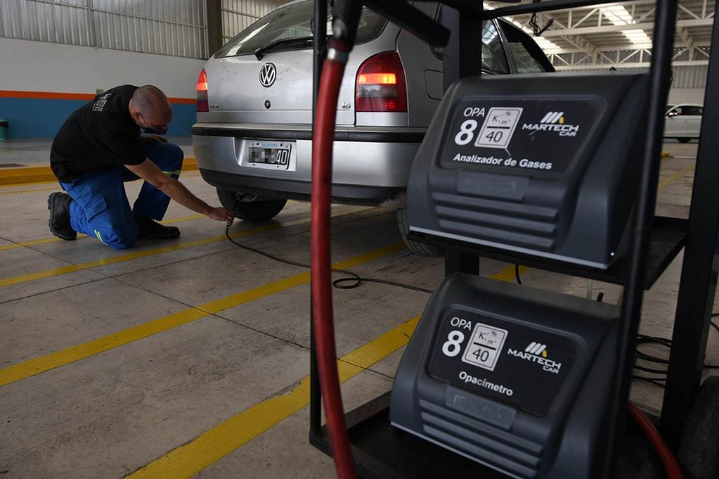 En medio de la crisis, aclaran que los rebotes en la RTO por neumáticos defectuosos son muy bajos. Foto: José Gutiérrez / Los Andes.