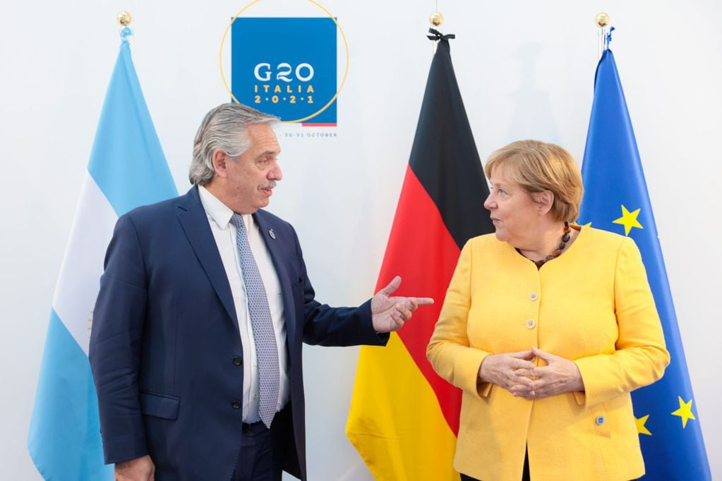 Alberto Fernández junto a Angela Merkel 
Foto Presidencia