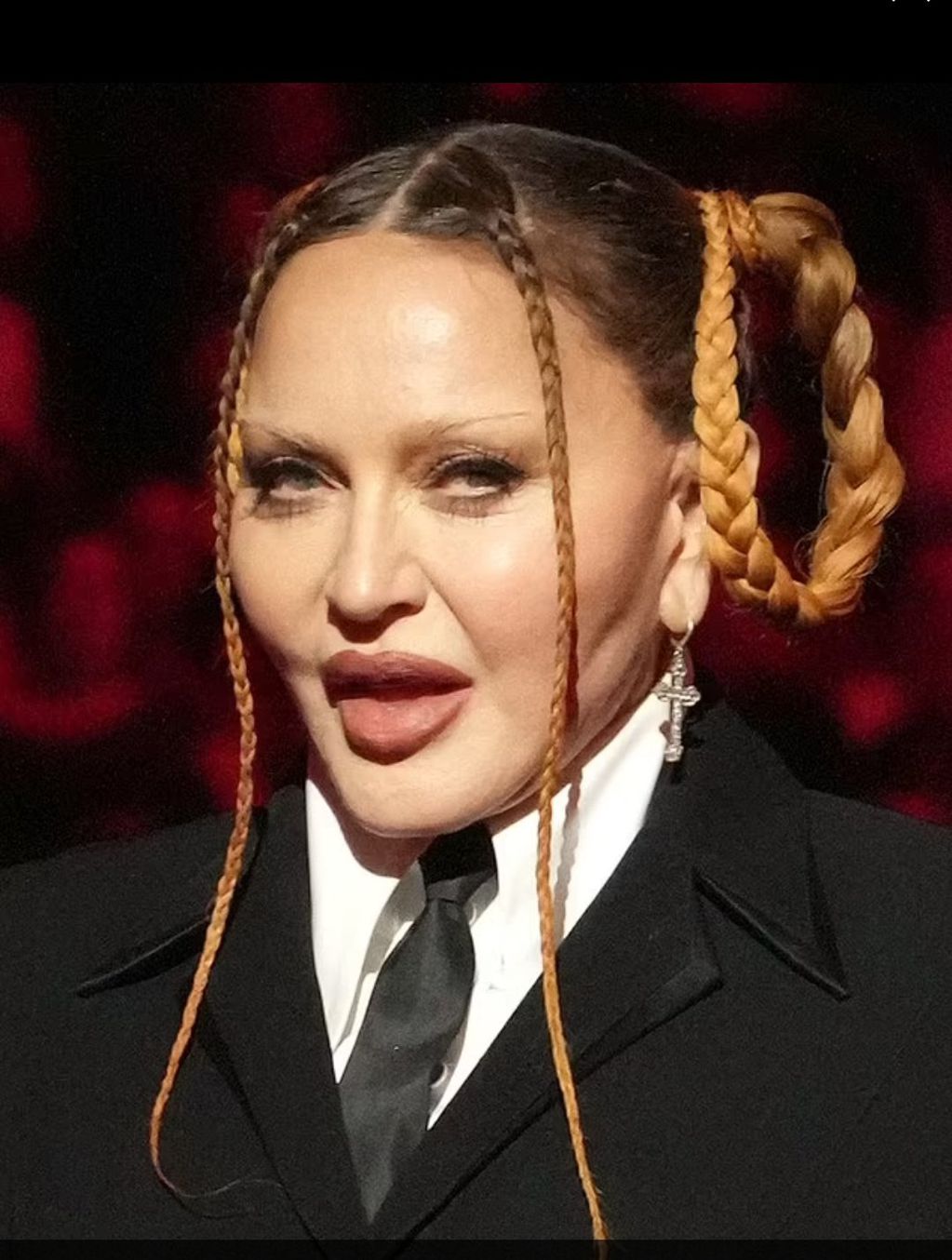 Madonna luce irreconocible con sus cirugías a los 64 años