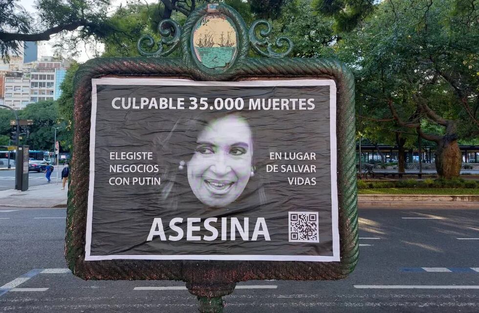 Uno de los carteles contra Cristina Kirchner que apareció en la Ciudad de Buenos Aires (Gentileza)