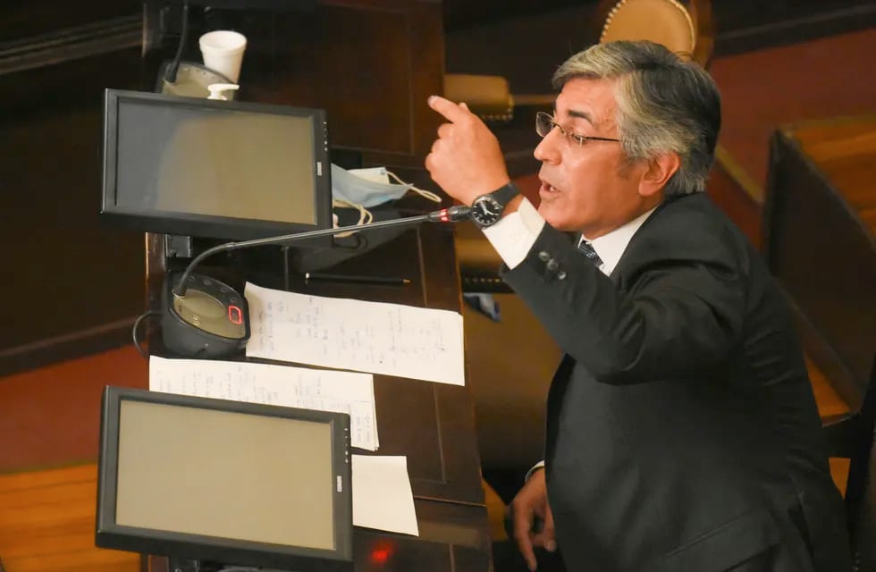 El ex senador Marcelo Romano está imputado por atentado a la autoridad pero la Justicia aun no puede acusarlo formalmente. Foto: José Gutierrez/ Los Andes