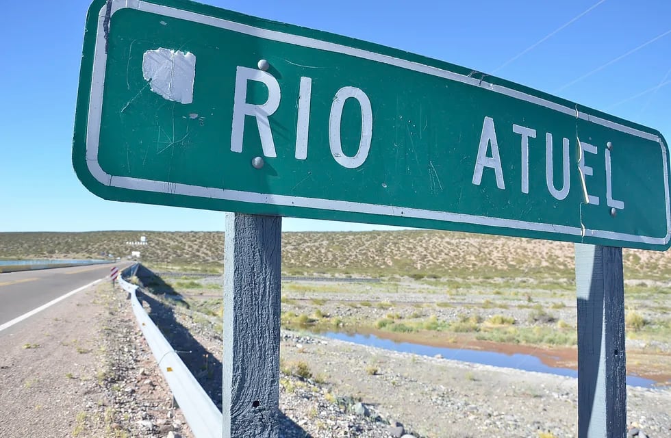 Las aguas del Atuel están en disputa desde décadas. En la vecina provincia acusan a Mendoza de “robarse” el río.
