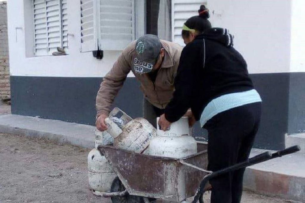 Comenzó el Plan Calor Gas\u002E Repartirán garrafas sociales a vecinos de Bariloche\u002E