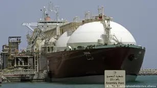 Refinería de gas en Ras Laffan, Qatar.