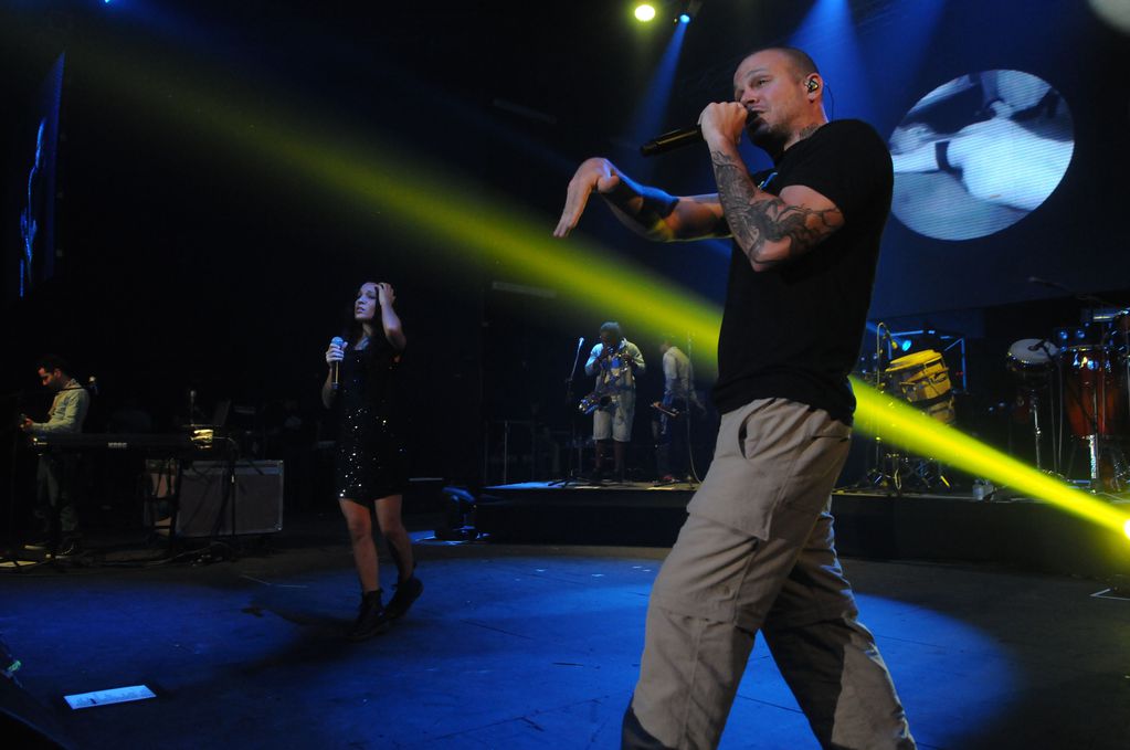 Marzo de 2014 Calle 13 se presentó en el Arena Maipú