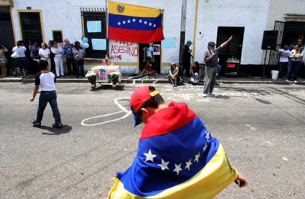 Maduro acusa a EEUU de conspirar contra su país