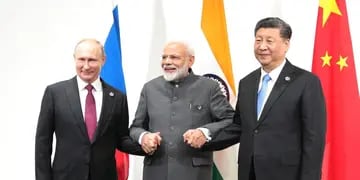 Los presidentes de Rusia, India y China