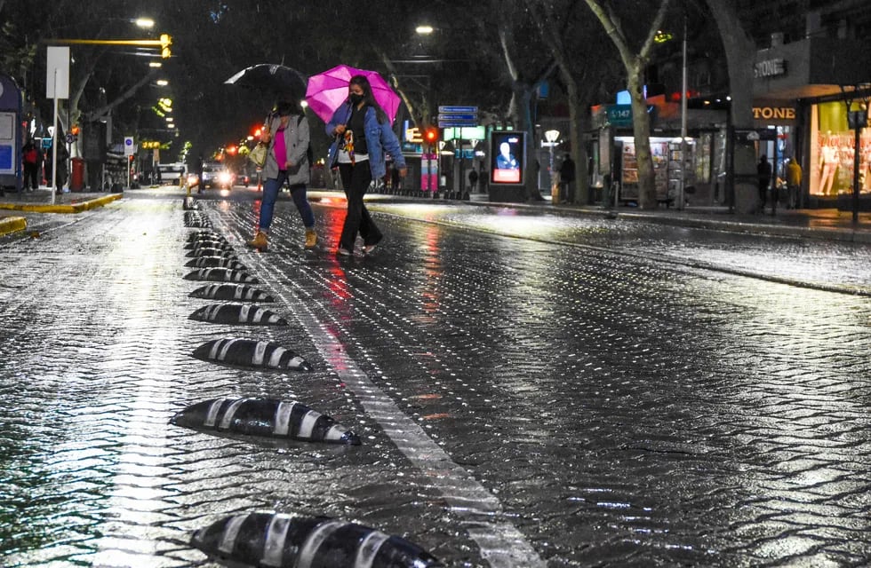 Para el miércoles a la noche se esperan precipitaciones y la llegada de un frente frío. Foto: Mariana Villa / Los Andes
