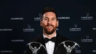 Messi con los premios Lareus
