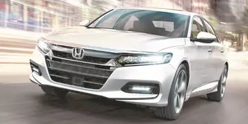 Según Honda, este modelo “sorprende” por su excelente calidad, eficiencia de combustible y dinámica de manejo. 