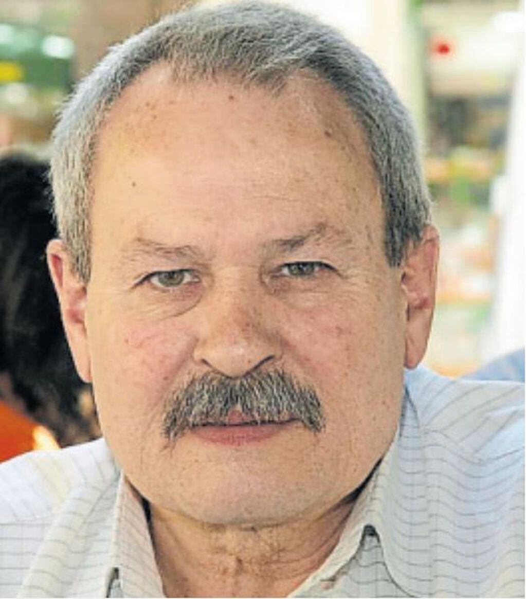Carlos Perlino falleció ayer por Coronavirus.
