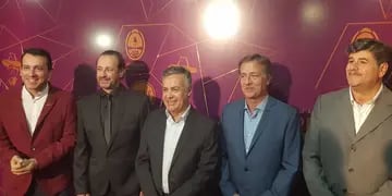 Cornejo, Montero y varios ministros no se perdieron la edición de los Gardel 2019.