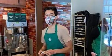 Trabajador de Starbucks escrachado