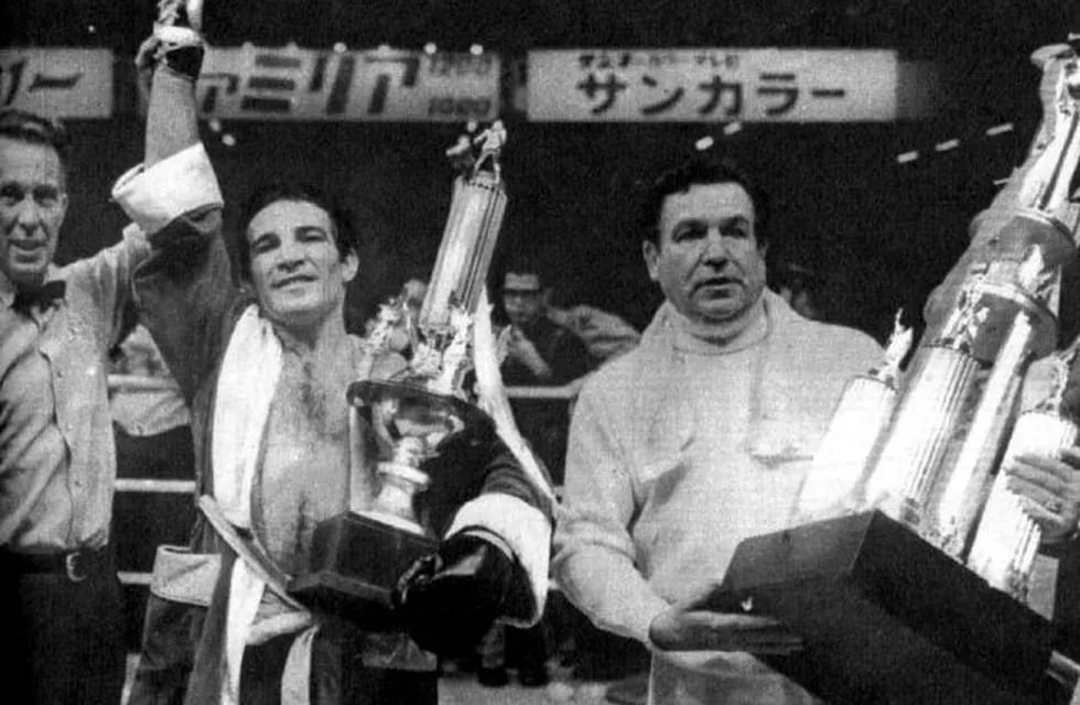 A 50 años del título: Nicolino, el boxeador que burlaba las piñas