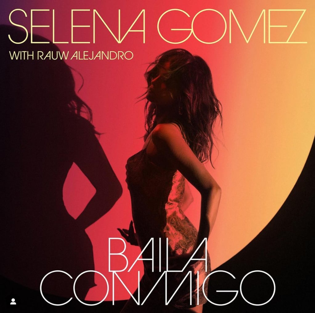 La presentación de su nuevo tema. No es la primera vez que Selena canta en español.