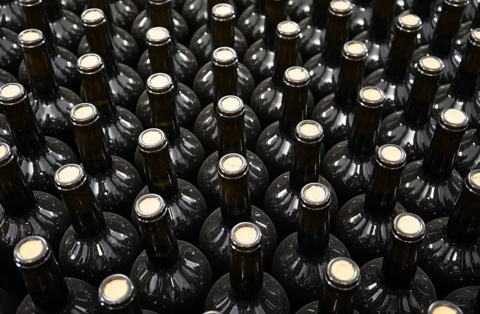 Cae la exportación de vino en botella.
