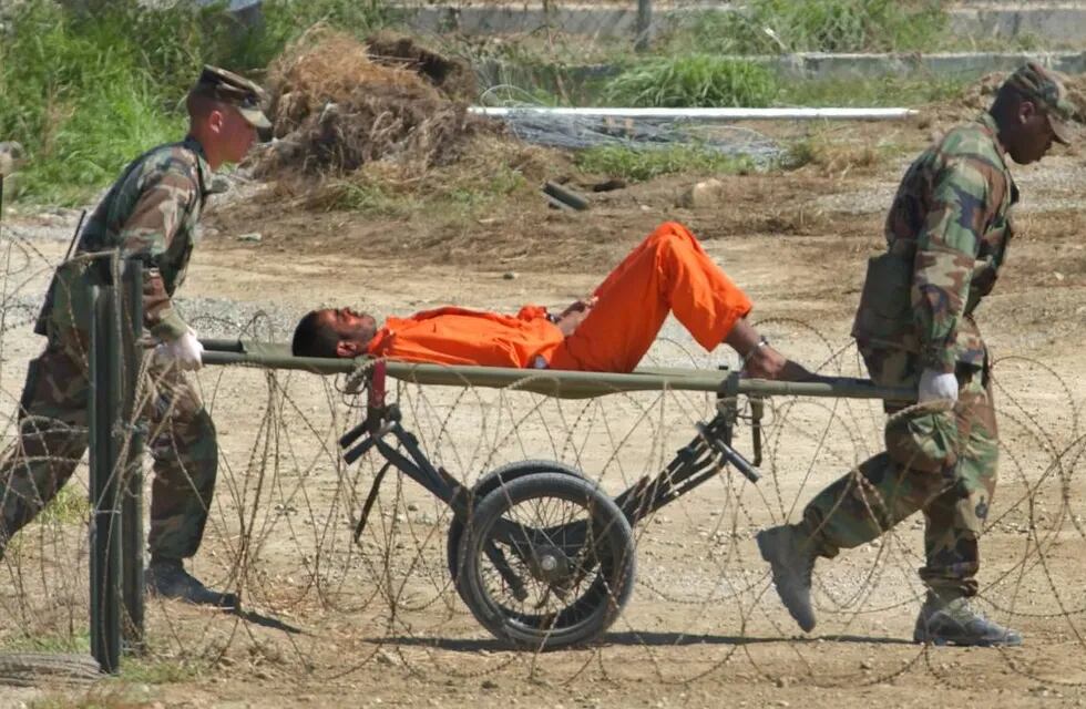 Uno de los exprisioneros que llegó a Uruguay contó el calvario que vivió en Guantánamo