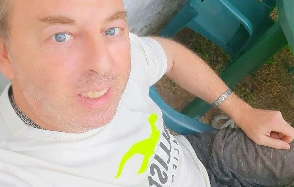 Adrián Rowek (50) acusado de grooming en Villa Devoto (Foto: web)